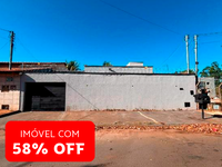 Casa em Goiânia - 144m² Construída, 302m² Terreno
