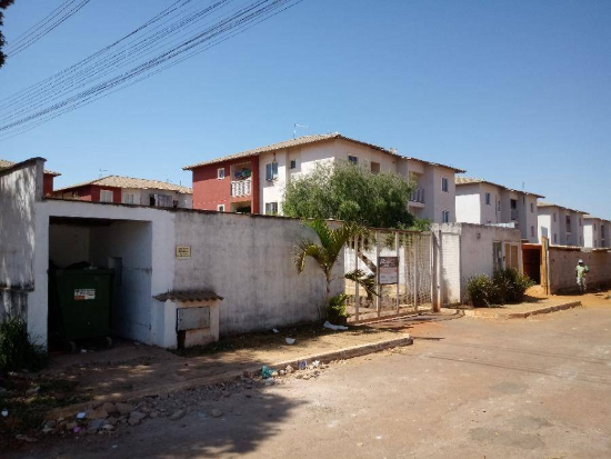 Apartamento com 60.9m² em Luziânia - GO