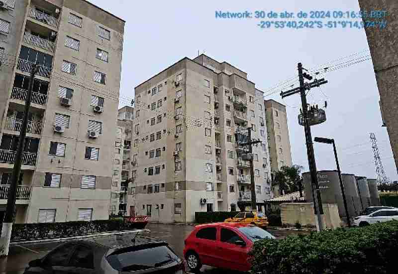 Apartamento com 2 Quartos e 1 Vaga em Canoas