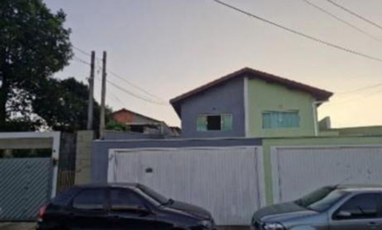 Casa 180m² Ocupada, 76m² Construídos, Jardim Narita Garden