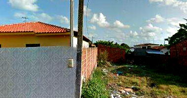 Casa com 2 quartos, 2 banheiros, 1 vaga e 67m² construída