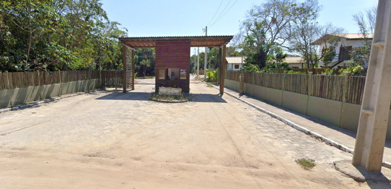 Terreno de 454,77 m² em condomínio