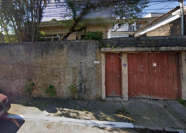 Terreno com casa construída, 480m², infraestrutura completa