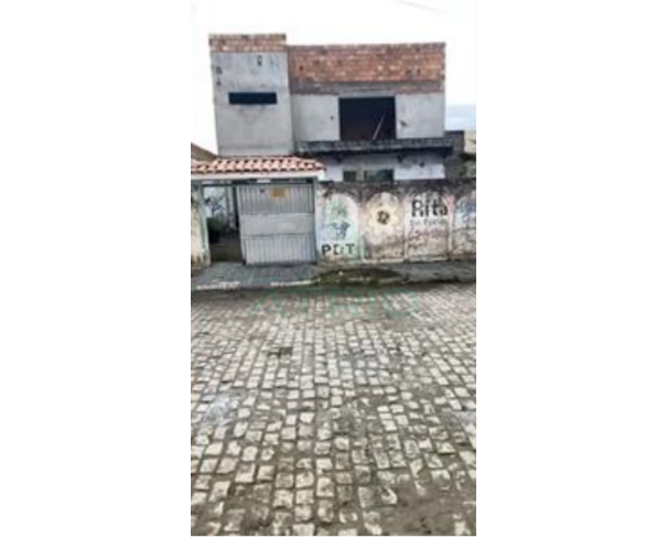 Casa com 2 Quartos e 1 Banheiro em Cruz das Almas/BA