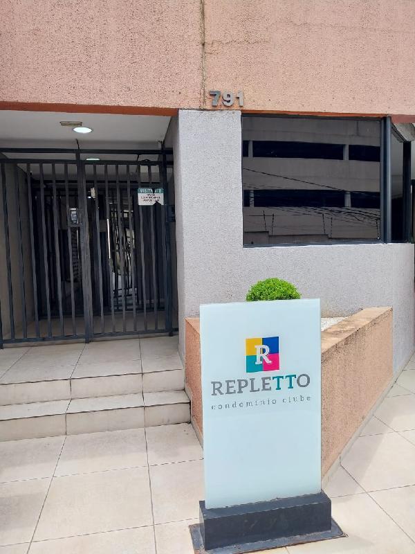 Apartamento com 1 quarto, 1 banheiro e 1 vaga de garagem