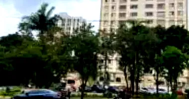 Apartamento padrão com 2 vagas, 92m² construídos, ocupado