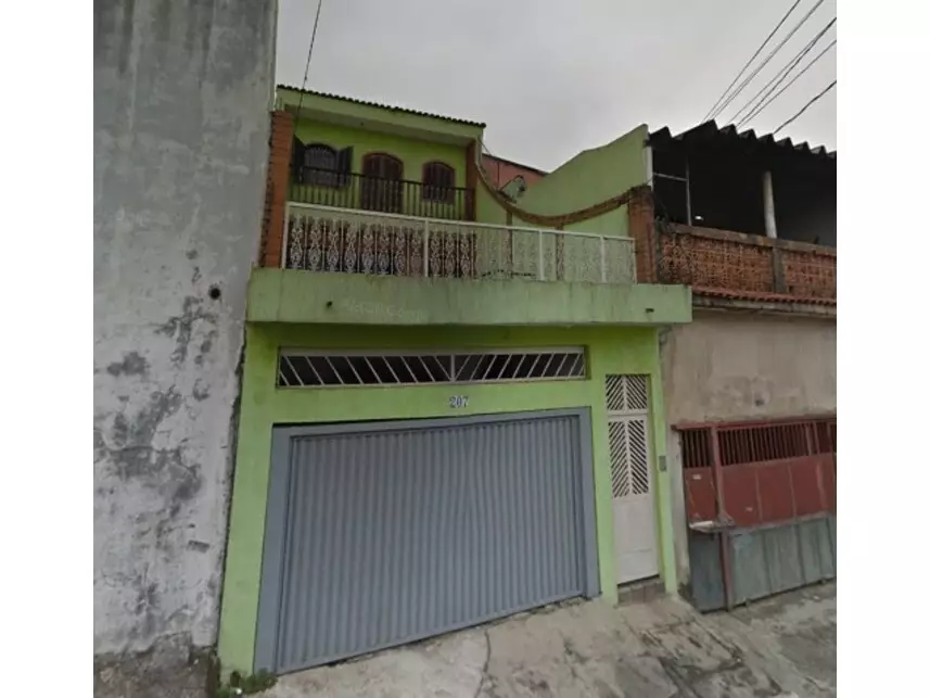 Casa com 275m² construída, 189m² terreno, imóvel ocupado