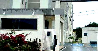 Apartamento com 2 quartos em Camaçari/BA