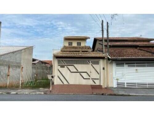 Casa residencial com 3 quartos, 103m², ocupada