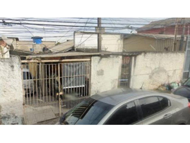 Prédio comercial com 297m², ideal para investimento