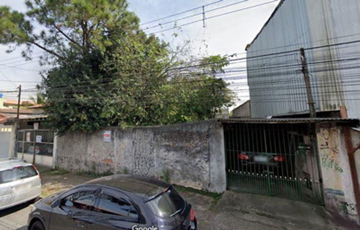 Sobrado e casa com terreno de 475m²
