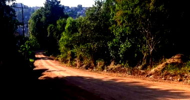 Terreno Ocupado em Viamão - 640m² na Rua Antônio Vivaldi