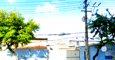 Grande Imóvel Comercial com 4 Quartos e 2 Banheiros no Pina