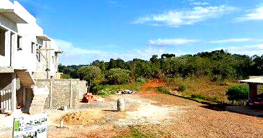 Casa em Alvenaria no Condomínio Geminado com 62,48m²