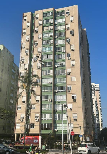 Apartamento com 2 quartos, 115m²