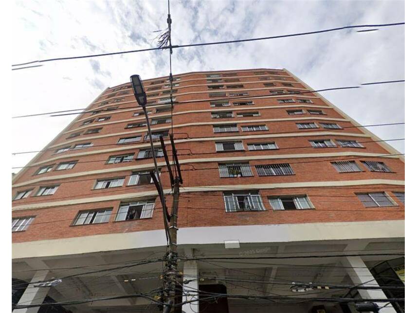 Loja Comercial 26m² no Brás, Ocupada, Pronta para Investir