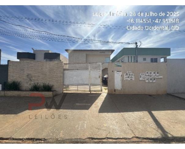 Apartamento em Condomínio com 2 Quartos em Cidade Ocidental/GO