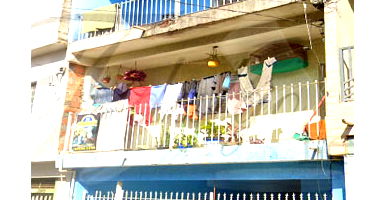 Casa com 3 quartos, 1 banheiro, área construída 80m², imóvel ocupado