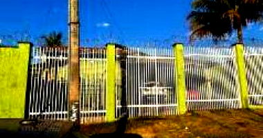 Casa com 3 quartos em Goiana - GO