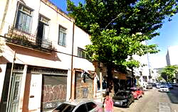 Imóvel Comercial com 144m², desocupado, ideal para investimento