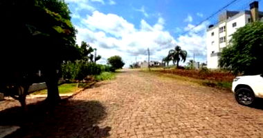 Casa 2 quartos, 1 banheiro, 52m² construída, ocupada