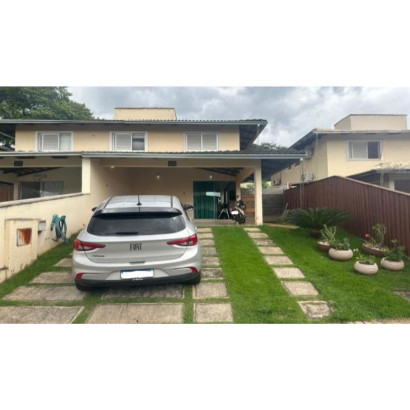 Casa com 121m², 2 quartos, 1 banheiro, ocupada