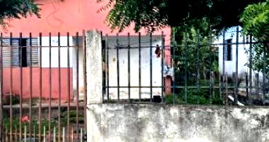 Casa residencial com 1 quarto, 1 banheiro, ocupada, área construída de 61.87m²