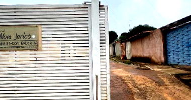 Casa residencial com 0 quartos e 0 banheiros, ocupada