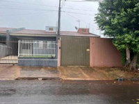 Casa aconchegante com 2 quartos, 1 banheiro e 180m² de terreno, ocupada