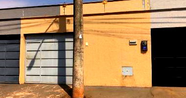 Casa em Trindade com 2 quartos e 77m² de área construída