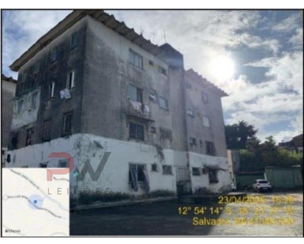 Apartamento com 2 quartos em Salvador