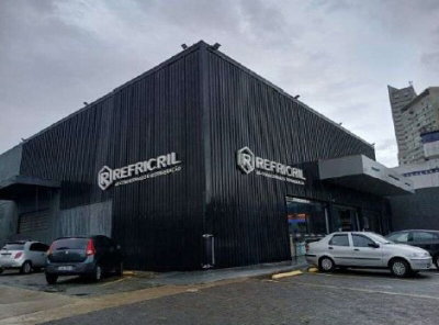 Galpão comercial de 997m² em 2 pavimentos
