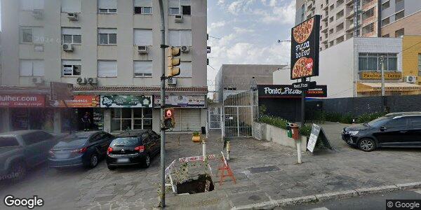 Apartamento Térreo em Porto Alegre com 1 Quarto e 1 Banheiro