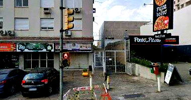 Apartamento Térreo em Porto Alegre com 1 Quarto e 1 Banheiro