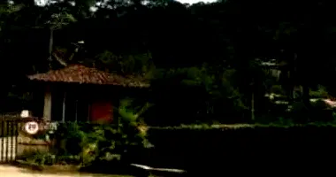 Casa Ocupada em Condomínio com 276m² na Colônia Alpina
