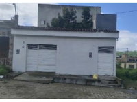 Casa com 2 quartos, 1 banheiro, 99,37m² construída, ocupada