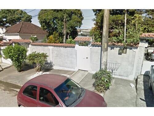 Casa em Itaúna com 100m², 3 quartos e 2 banheiros - Ocupada
