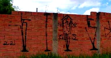 Terreno com 333,61m² no Jardim Manacá, desocupado e pronto para investimento