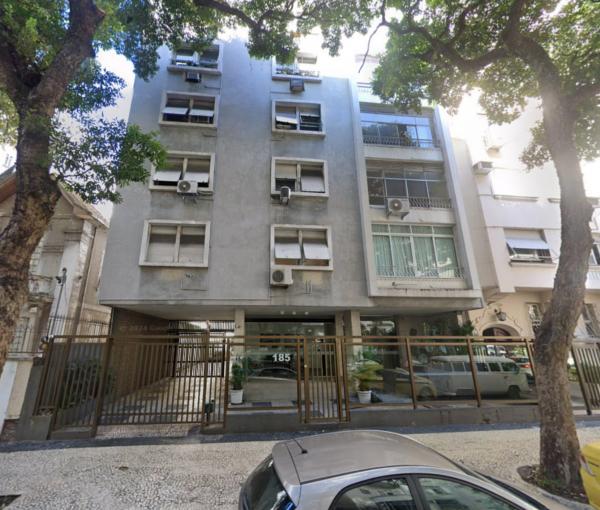 Apartamento em Copacabana com 1 vaga