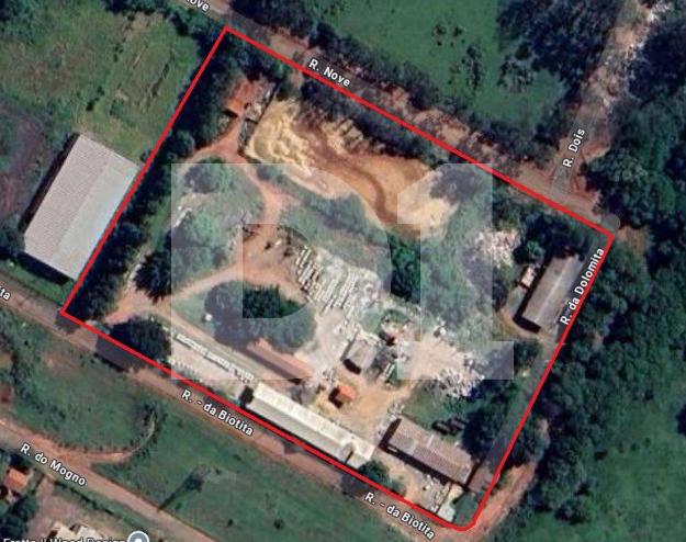 Galpão Industrial com 1.150m² de área construída em 20.611m² de terreno