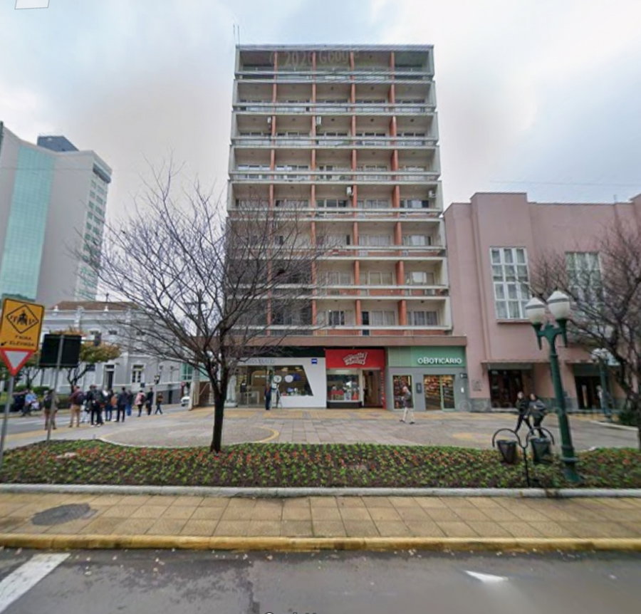 Apartamento 43 - Edifício General Bento Gonçalves - 2 dormitórios, 99,48m² privativos