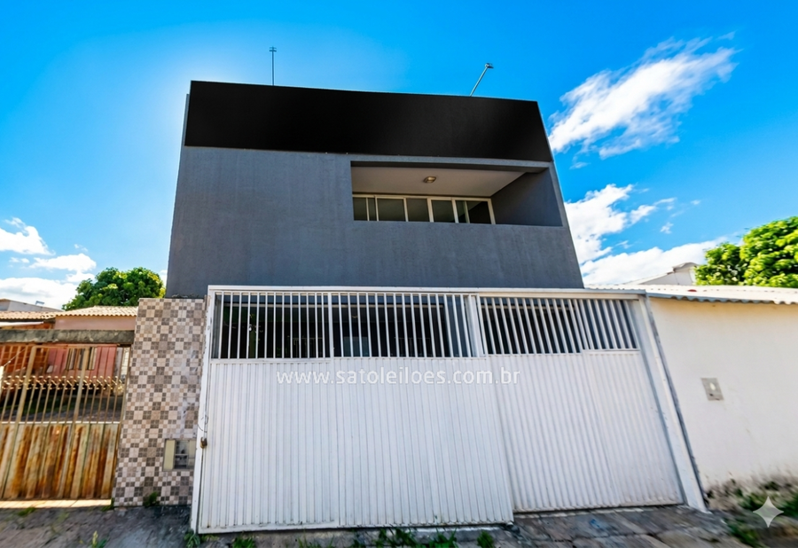Casa residencial com 2 quartos, 1 banheiro e 77,50m² de área construída