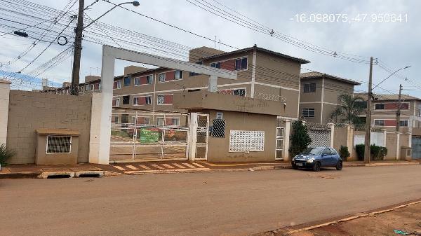 Apartamento 2 quartos, 1 banheiro, 1 vaga, 81.49m² total