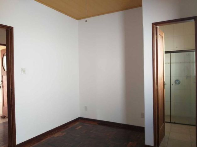 Casa Ocupada com 2 Quartos e 217m² em Rio Grande