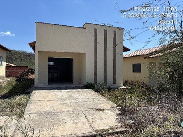 Casa com 65,18m² em Altos/PI