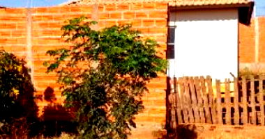 Casa em Barretos com 3 Quartos e 2 Banheiros