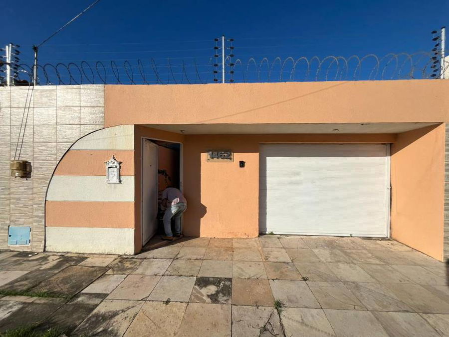 Casa desocupada com 3 quartos, 1 banheiro e 94m² construída