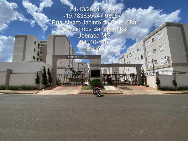 Apartamento 2 quartos, 1 banheiro, 1 vaga, 58m² total, desocupado