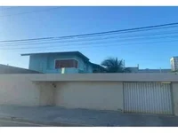 Casa com 2 vagas, 336m² construídos, ocupada