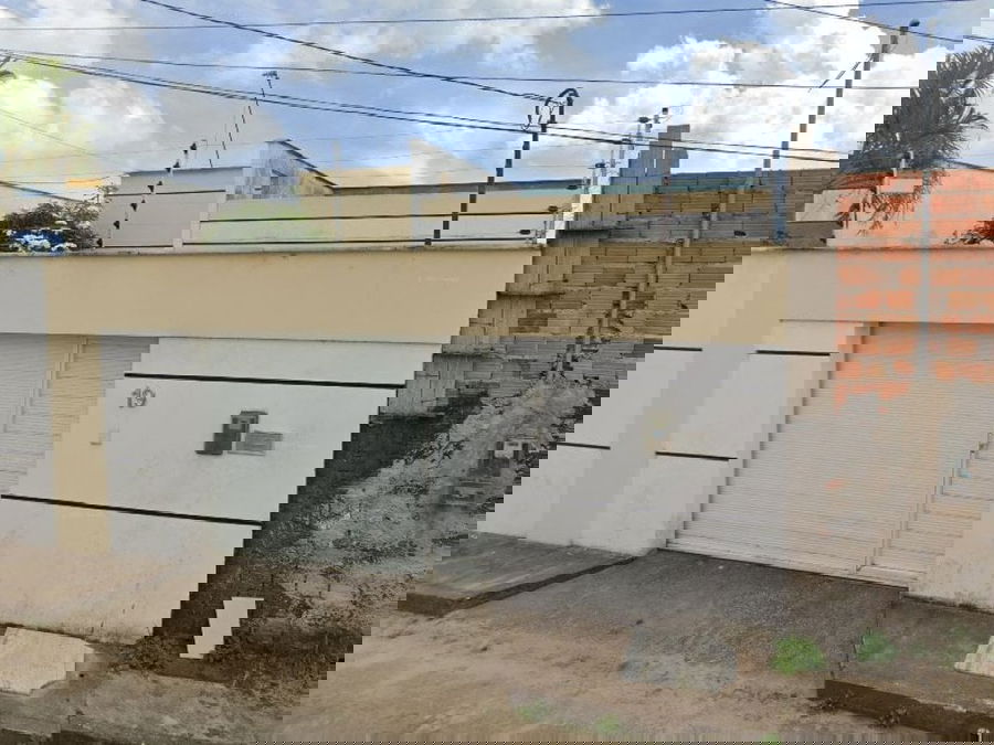 Casa residencial 3 quartos, 3 banheiros, 104m² construída